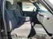 2005 Chevrolet Silverado 1500 z VIN 1GCEC14X85Z248851, wystawiony jako Copart lot #46694045 z przebiegiem 106 649 mil mil oraz Szkoda całkowita • Salvage title. Historia ofert i sprzedaży dostępna na DreamBid. Obrazek 11.