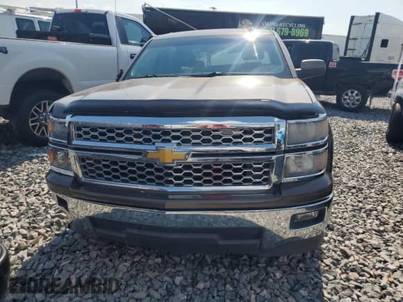 2015 Chevrolet Silverado 1500 LT with VIN 3GCPCREC9FG324596, listed as a Copart auction lot 70298945 with 84,436 mi miles and Salvage title. Bid and sale history available at DreamBid. Image 5.