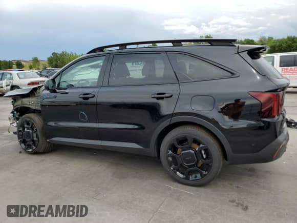 2025 Kia Sorento X-Line SX with VIN 5XYRKDJF8SG319493, listed as a Copart auction lot 63344945 with 1,822 mi miles and Salvage title. Bid and sale history available at DreamBid. Image 2.
