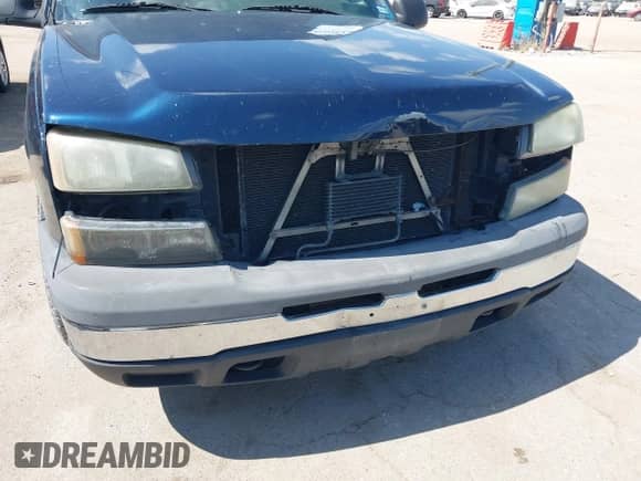 2006 Chevrolet Silverado 1500 LT1 z VIN 2GCEC13T861104368, wystawiony jako IAAI lot #43391074 z przebiegiem 264 407 mil mil oraz . Historia ofert i sprzedaży dostępna na DreamBid. Obrazek 6.