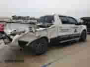 2013 Ford F-150 Lariat z VIN 1FTFW1E63DFA12433, wystawiony jako Copart lot #67628105 z przebiegiem 212 739 mil mil oraz Szkoda całkowita • Salvage title. Historia ofert i sprzedaży dostępna na DreamBid. Obrazek 3.