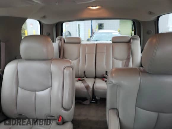 2005 Chevrolet Tahoe Police с VIN 1GNEC13Z15R231139, выставлен на аукционе Copart как лот 83765364 с пробегом 249 358 миль миль и Списание • Salvage title. История ставок и продаж доступна на DreamBid. Изображение 10.