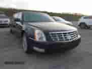 2009 Cadillac DTS Professional Limousine с VIN 1GEEK90Y69U550200, выставлен на аукционе IAAI как лот 40908599 с пробегом 56 415 миль миль и . История ставок и продаж доступна на DreamBid. Изображение 1.