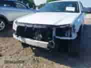 2013 Chrysler 300 C z VIN 2C3CCAKT8DH505338, wystawiony jako IAAI lot #42399191 z przebiegiem 226 118 mil mil oraz . Historia ofert i sprzedaży dostępna na DreamBid. Obrazek 6.