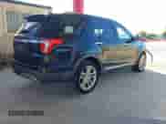 2017 Ford Explorer Limited z VIN 1FM5K7F8XHGC75136, wystawiony jako IAAI lot #43440453 z przebiegiem 122 807 mil mil oraz . Historia ofert i sprzedaży dostępna na DreamBid. Obrazek 4.