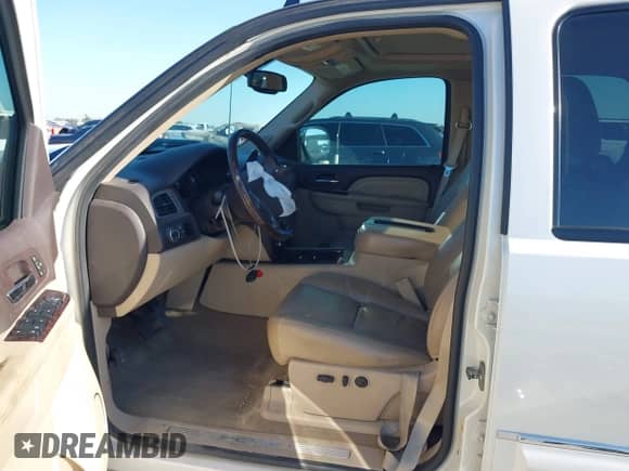 2013 GMC Sierra 1500 Denali z VIN 3GTP2XE24DG345268, wystawiony jako IAAI lot #43357777 z przebiegiem 168 765 mil mil oraz . Historia ofert i sprzedaży dostępna na DreamBid. Obrazek 5.