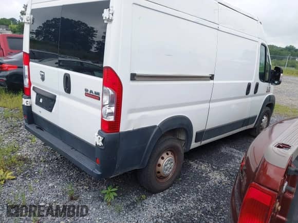 2020 Ram ProMaster Cargo с VIN 3C6TRVBG0LE104789, выставлен на аукционе IAAI как лот 42726536 с пробегом 200 516 миль миль и . История ставок и продаж доступна на DreamBid. Изображение 4.