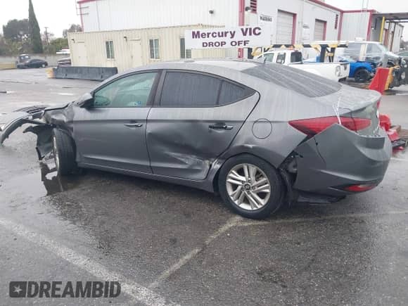 2019 Hyundai Elantra Value Edition z VIN 5NPD84LF0KH428500, wystawiony jako IAAI lot #41522735 z przebiegiem 39 390 mil mil oraz . Historia ofert i sprzedaży dostępna na DreamBid. Obrazek 14.