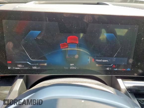 2024 BMW 5 Series 530i z VIN WBA43FJ01RCT03940, wystawiony jako Copart lot #69674075 z przebiegiem 5 942 mil mil oraz Szkoda całkowita • Salvage title. Historia ofert i sprzedaży dostępna na DreamBid. Obrazek 9.