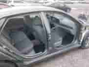 2024 Hyundai Elantra SE z VIN KMHLL4DGXRU817934, wystawiony jako IAAI lot #42659416 z przebiegiem 13 497 mil mil oraz . Historia ofert i sprzedaży dostępna na DreamBid. Obrazek 19.