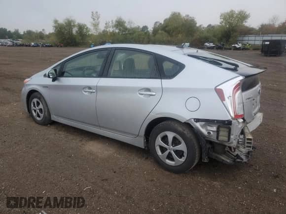 2012 Toyota Prius Three with VIN JTDKN3DU4C1539065, listed as a Copart auction lot 81664585 with 90,338 mi miles and Salvage title. Bid and sale history available at DreamBid. Image 2.