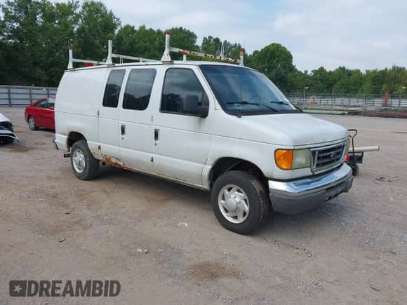 2006 Ford Econoline Cargo с VIN 1FTNE24L16DB05333, выставлен на аукционе IAAI как лот 43026490 с пробегом Не указан миль и . История ставок и продаж доступна на DreamBid. Изображение 1.
