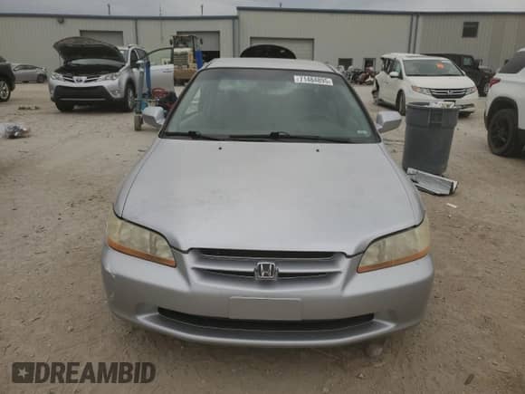 2000 Honda Accord LX с VIN 1HGCG6651YA154917, выставлен на аукционе Copart как лот 71484895 с пробегом 159 390 миль миль и Списание • Salvage title. История ставок и продаж доступна на DreamBid. Изображение 5.