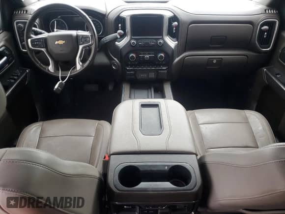 2020 Chevrolet Silverado 3500HD LTZ с VIN 1GC4YUEY7LF279125, выставлен на аукционе Copart как лот 48917435 с пробегом 71 283 миль миль и Списание • Salvage title. История ставок и продаж доступна на DreamBid. Изображение 8.