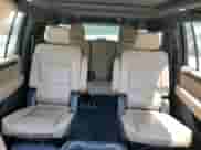 2021 Chevrolet Suburban Premier z VIN 1GNSKFKD9MR154950, wystawiony jako Copart lot #56714305 z przebiegiem 98 760 mil mil oraz Szkoda całkowita • Salvage title. Historia ofert i sprzedaży dostępna na DreamBid. Obrazek 10.