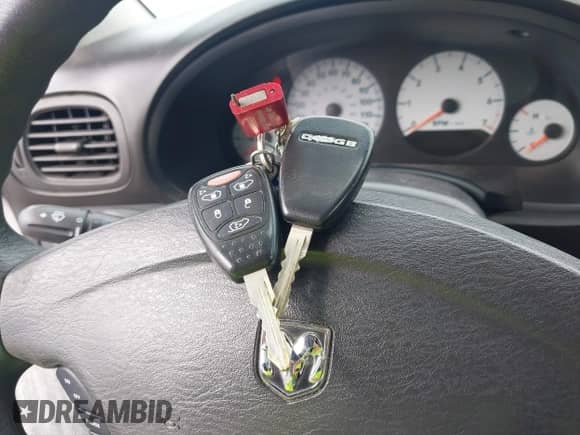 2005 Dodge Grand Caravan with VIN 2D8GP24R65R343635, listed as a IAAI auction lot 41932889 with 143,620 mi miles and . Bid and sale history available at DreamBid. Image 11.