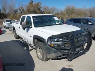 2001 Chevrolet Silverado 2500HD LS с VIN 1GCHC23G81F124160, выставлен на аукционе IAAI как лот 41380141 с пробегом 350 051 миль миль и . История ставок и продаж доступна на DreamBid. Изображение 1.