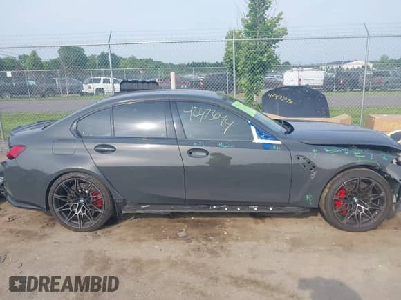 2025 BMW M3 Competition xDrive with VIN WBS33HJ01SFT92884, listed as a IAAI auction lot 42473044 with 7,617 mi miles and . Bid and sale history available at DreamBid. Image 14.