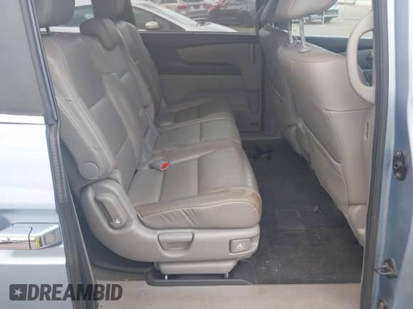 2013 Honda Odyssey EX-L with VIN 5FNRL5H67DB085754, listed as a IAAI auction lot 43164923 with 56,888 mi miles and . Bid and sale history available at DreamBid. Image 8.