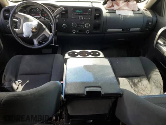 2009 Chevrolet Silverado 2500HD LT с VIN 1GCHK53K99F120431, выставлен на аукционе Copart как лот 59902455 с пробегом 165 537 миль миль и Списание • Salvage title. История ставок и продаж доступна на DreamBid. Изображение 8.