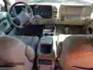 2000 Cadillac Escalade z VIN 1GYEK13R1YR123601, wystawiony jako Copart lot #48589225 z przebiegiem 258 998 mil mil oraz Szkoda całkowita • Salvage title. Historia ofert i sprzedaży dostępna na DreamBid. Obrazek 8.