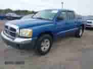2005 Dodge Dakota SLT with VIN 1D7HW48N45S269497, listed as a IAAI auction lot 43231008 with 375,174 mi miles and . Bid and sale history available at DreamBid. Image 2.