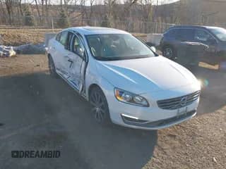 2017 Volvo S60 Inscription с VIN LYV402TK4HB125382, выставлен на аукционе IAAI как лот 41459662 с пробегом 146 554 миль миль и . История ставок и продаж доступна на DreamBid. Изображение 1.