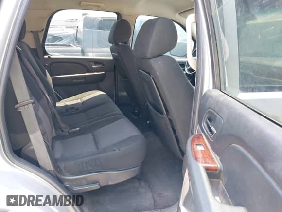 2011 Chevrolet Tahoe LS с VIN 1GNSCAE06BR103590, выставлен на аукционе IAAI как лот 42678660 с пробегом 252 487 миль миль и . История ставок и продаж доступна на DreamBid. Изображение 8.