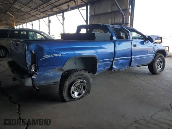 1997 Dodge 1500 с VIN 3B7HF13Z1VG828773, выставлен на аукционе Copart как лот 46620485 с пробегом 270 714 миль миль и Списание • Salvage title. История ставок и продаж доступна на DreamBid. Изображение 3.