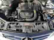 2014 Mercedes-Benz C 250 Sport z VIN WDDGF4HB2EA932024, wystawiony jako Copart lot #82666345 z przebiegiem 158 620 mil mil oraz Czysty tytuł • Clean title. Historia ofert i sprzedaży dostępna na DreamBid. Obrazek 11.