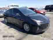 2017 Toyota Prius Two z VIN JTDKBRFU9H3036006, wystawiony jako Copart lot #84931025 z przebiegiem 221 239 mil mil oraz Czysty tytuł • Clean title. Historia ofert i sprzedaży dostępna na DreamBid. Obrazek 4.