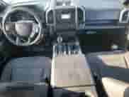 2018 Ford F-150 XLT z VIN 1FTEW1E56JKD98593, wystawiony jako Copart lot #81288875 z przebiegiem 87 548 mil mil oraz Szkoda całkowita • Salvage title. Historia ofert i sprzedaży dostępna na DreamBid. Obrazek 8.