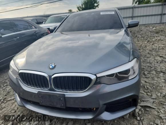 2019 BMW 5 Series 530e xDrive z VIN WBAJB1C54KB375874, wystawiony jako Copart lot #65095785 z przebiegiem 62 300 mil mil oraz Szkoda całkowita • Salvage title. Historia ofert i sprzedaży dostępna na DreamBid. Obrazek 5.