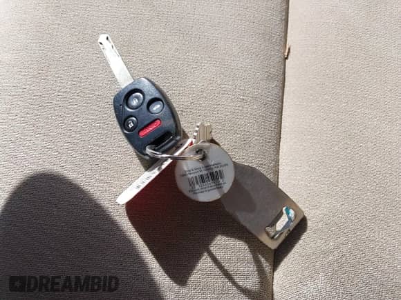 2009 Honda Accord LX-P with VIN 1HGCP26409A188588, listed as a IAAI auction lot 43307073 with 120,590 mi miles and . Bid and sale history available at DreamBid. Image 11.