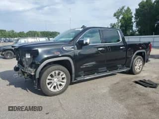 2020 GMC Sierra 1500 Denali with VIN 3GTU9FED0LG170364, listed as a Copart auction lot 68818355 with 115,518 mi miles and Salvage title. Bid and sale history available at DreamBid. Image 1.