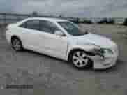 2007 Toyota Camry LE с VIN JTNBE46K973005695, выставлен на аукционе Copart как лот 81777855 с пробегом 132 461 миль миль и Списание • Salvage title. История ставок и продаж доступна на DreamBid. Изображение 4.