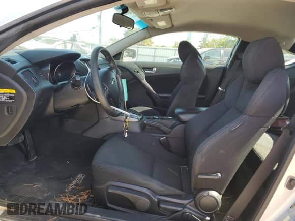 2011 Hyundai Genesis Coupe с VIN KMHHT6KD7BU060782, выставлен на аукционе Copart как лот 74855914 с пробегом 144 989 миль миль и Списание • Salvage title. История ставок и продаж доступна на DreamBid. Изображение 7.