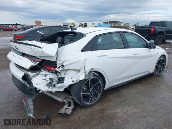 2021 Hyundai Elantra N Line z VIN KMHLR4AF3MU190903, wystawiony jako IAAI lot #40877634 z przebiegiem 43 590 mil mil oraz . Historia ofert i sprzedaży dostępna na DreamBid. Obrazek 6.