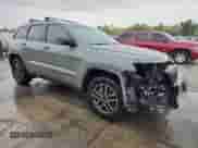 2020 Jeep Grand Cherokee Trailhawk z VIN 1C4RJFLG2LC369137, wystawiony jako Copart lot #71730775 z przebiegiem 66 431 mil mil oraz Szkoda całkowita • Salvage title. Historia ofert i sprzedaży dostępna na DreamBid. Obrazek 4.