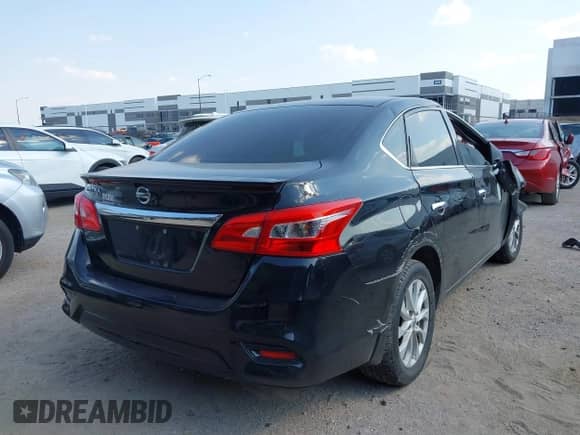 2017 Nissan Sentra SV с VIN 3N1AB7AP6HY367623, выставлен на аукционе IAAI как лот 43238766 с пробегом 138 541 миль миль и . История ставок и продаж доступна на DreamBid. Изображение 4.