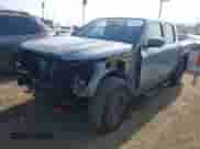 2025 Nissan Frontier SV с VIN 1N6ED1EJ1SN606654, выставлен на аукционе IAAI как лот 41188337 с пробегом 3 567 миль миль и . История ставок и продаж доступна на DreamBid. Изображение 2.