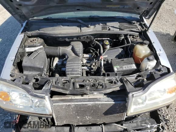 2006 Saturn VUE with VIN 5GZCZ23D26S802610, listed as a Copart auction lot 84328704 with 157,131 mi miles and Salvage title. Bid and sale history available at DreamBid. Image 14.