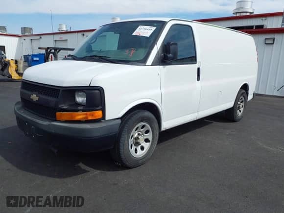 2013 Chevrolet Express Cargo с VIN 1GCSGAFX4D1181361, выставлен на аукционе IAAI как лот 42736449 с пробегом 245 726 миль миль и . История ставок и продаж доступна на DreamBid. Изображение 2.