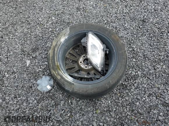 2012 Hyundai Genesis 3.8L z VIN KMHGC4DD2CU176292, wystawiony jako Copart lot #65655314 z przebiegiem 115 196 mil mil oraz Szkoda całkowita • Salvage title. Historia ofert i sprzedaży dostępna na DreamBid. Obrazek 12.