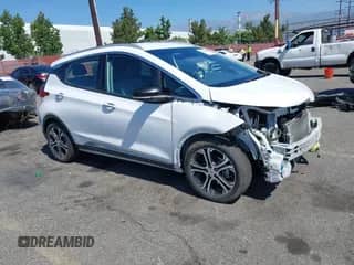2020 Chevrolet Bolt EV Premier с VIN 1G1FZ6S06L4141001, выставлен на аукционе IAAI как лот 42820400 с пробегом 67 252 миль миль и . История ставок и продаж доступна на DreamBid. Изображение 1.
