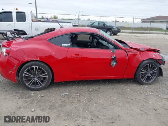 2014 Scion FR-S z VIN JF1ZNAA14E8703685, wystawiony jako IAAI lot #43476034 z przebiegiem 108 532 mil mil oraz . Historia ofert i sprzedaży dostępna na DreamBid. Obrazek 13.