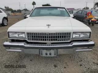 1987 Chevrolet Caprice с VIN 1G1BU51H5HX102002, выставлен на аукционе Copart как лот 58674045 с пробегом 82 659 миль миль и Чистый • Clean title. История ставок и продаж доступна на DreamBid. Изображение 5.