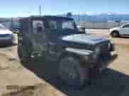 1998 Jeep Wrangler SE z VIN 1J4FY29P7WP709775, wystawiony jako Copart lot #87029025 z przebiegiem 138 808 mil mil oraz Czysty tytuł • Clean title. Historia ofert i sprzedaży dostępna na DreamBid. Obrazek 4.