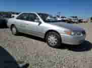 2000 Toyota Camry LE with VIN 4T1BF22K7YU112165, listed as a Copart auction lot 82239315 with 408,519 mi miles and Salvage title. Bid and sale history available at DreamBid. Image 4.