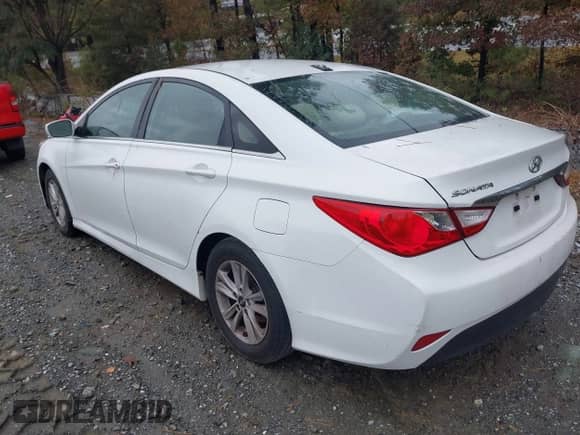 2014 Hyundai Sonata GLS z VIN 5NPEB4AC2EH926099, wystawiony jako IAAI lot #43537846 z przebiegiem 223 373 mil mil oraz . Historia ofert i sprzedaży dostępna na DreamBid. Obrazek 3.